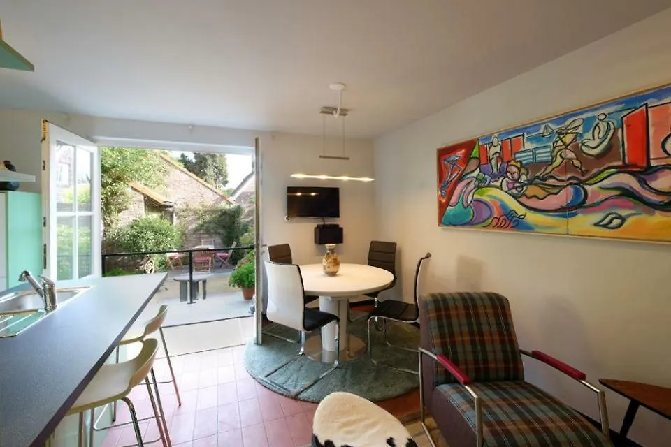 Villa Bie de Borreger Maastricht 0*,  Niederlande