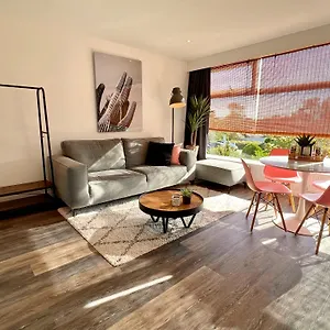 54-apartment-zandvoort.zandvoort-hotels.com/